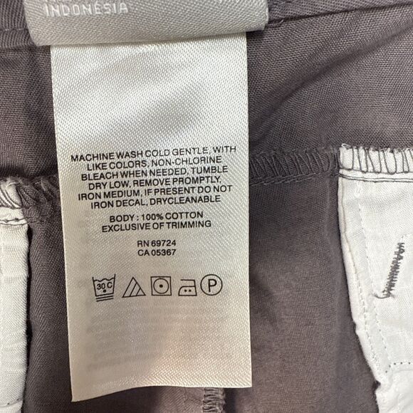 Columbia Gray Women’s Cotton Chino Shorts Size 8 Outdoor Hiking Casual - Picture 11 of 11